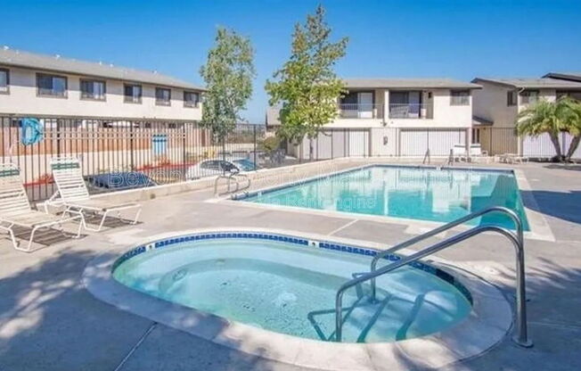 8535 PARADISE VLY RD