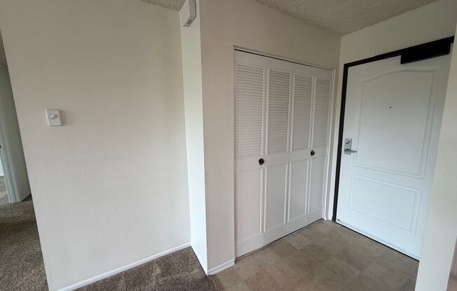 2 beds, 1 bath, 980 sqft, $2,500, Unit 054