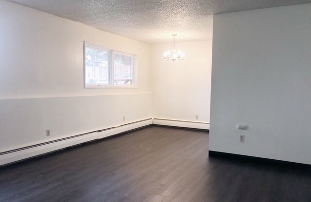 2 beds, 1 bath, $1,450, Unit 1