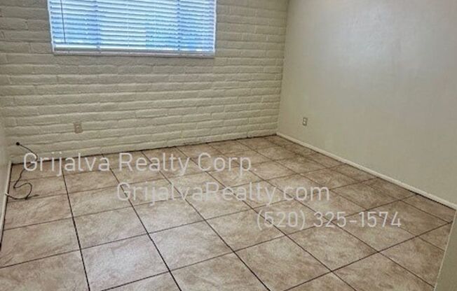 2 beds, 1 bath, 1,000 sqft, $1,150