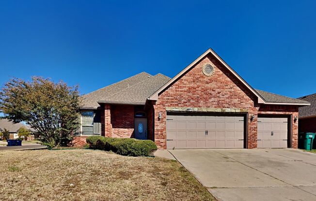 3 Bedroom 2.5 Bath Home with Bonus Room and Storm Shelter