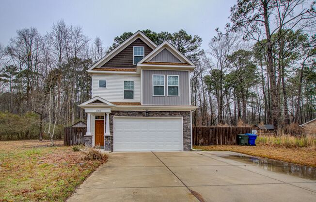 5 Bedroom, 3.5 Bath Home in Northeast Suffolk