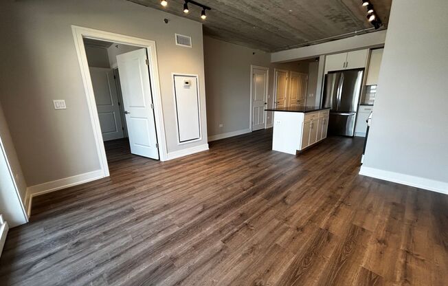 1 bed, 1 bath, 681 sqft, $2,600, Unit 952-709