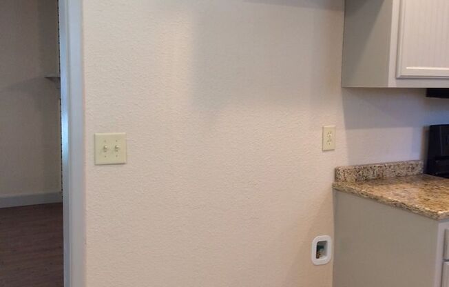 Move in Ready 3/2 Home in Frisco!