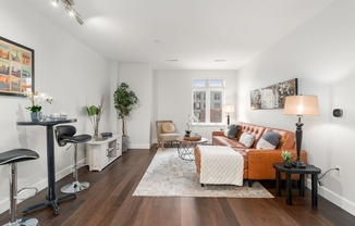 1 bed, 1 bath, 757 sqft, $3,000, Unit 304