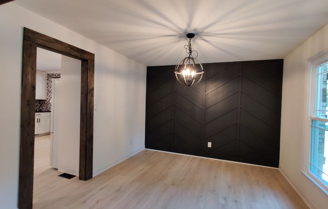 Renovated 3 Bedroom Home in Oakdale