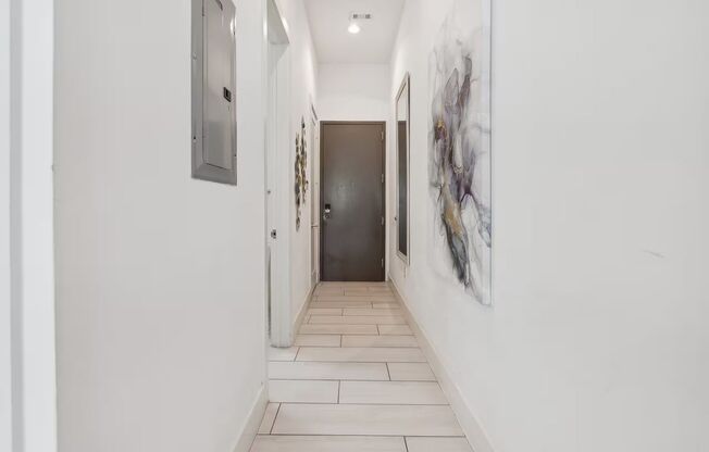 1 bed, 1 bath, $1,749, Unit 413