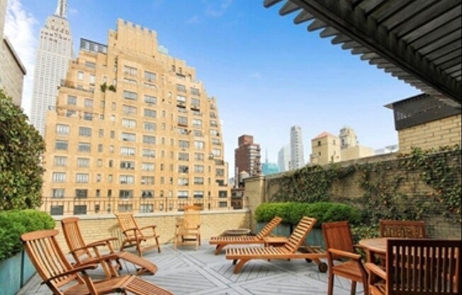 1 bed, 1 bath, $4,800, Unit 31