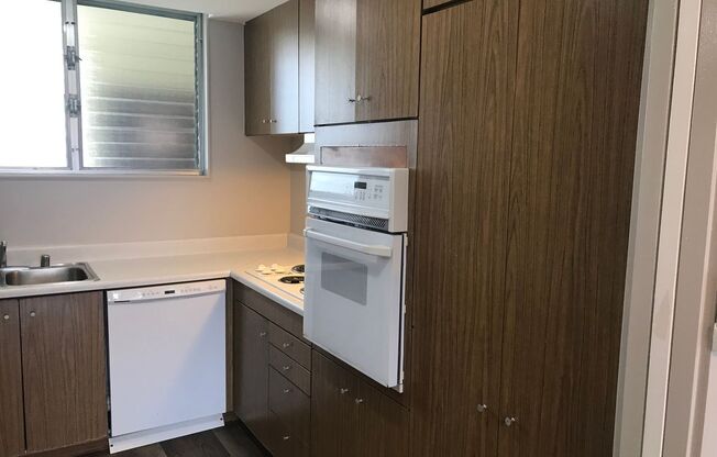 2 beds, 2 baths, $2,950