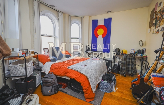 3 beds, 1 bath, 750 sqft, $4,900, Unit 504