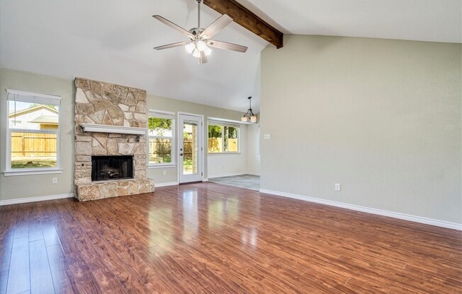 507 GREGORY CV