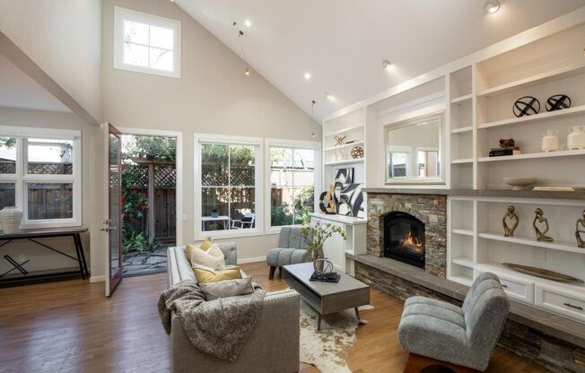 Stunning Menlo Park Townhome