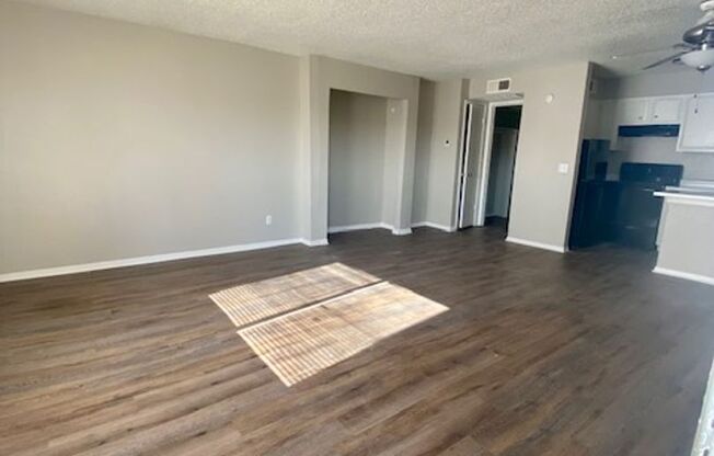 Studio, 1 bath, 512 sqft, $695, Unit 6202-203