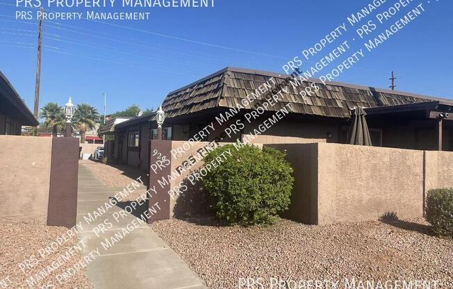 922 S ACAPULCO LN