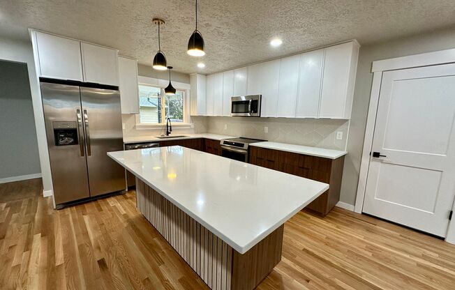 Tasteful, upgraded, remodeled ranch rambler. 3 bed/2 bath