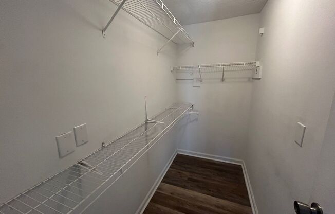 2 beds, 2 baths, $1,195, Unit 3609 D-47