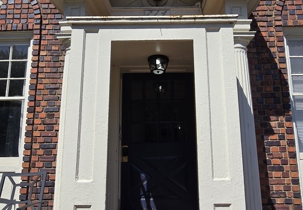 714 ARTHUR ASHE BLVD