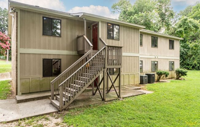 Ligon Apartments- 2900 Ligon St