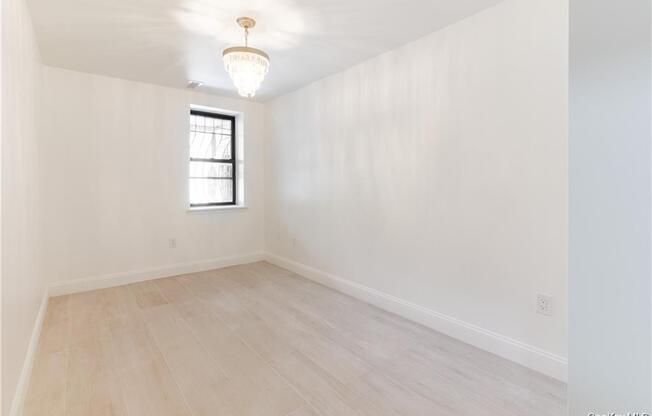 1231 PUTNAM AVE