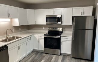 2 beds, 1 bath, 1,000 sqft, $1,595, Unit 1167-9