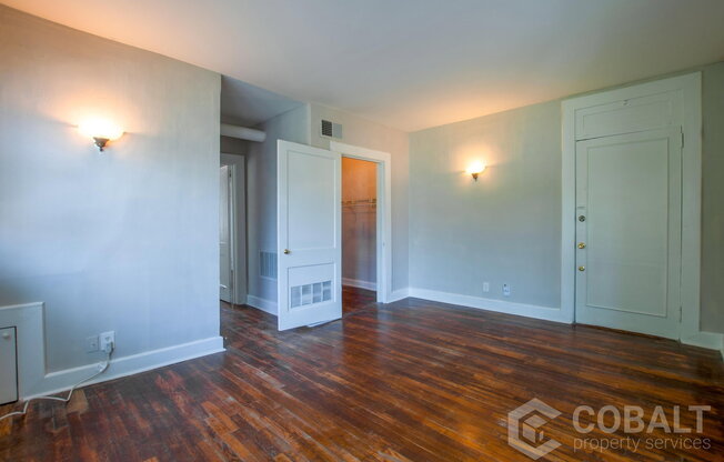 678 SOMERSET TERRACE 7