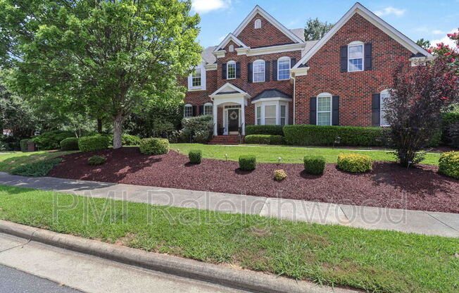 203 BRAEBROOK WAY