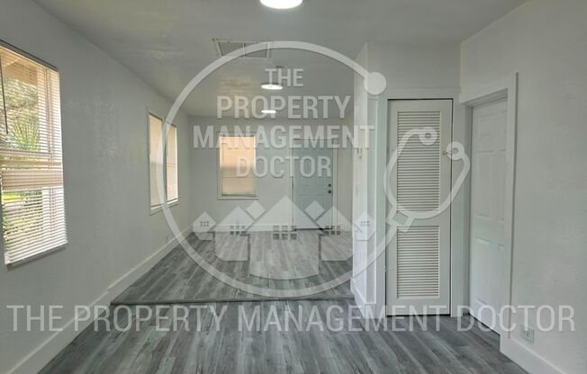 Comfortable 3-Bedroom Home in Prime Tampa Location – Fully Remodeled!
