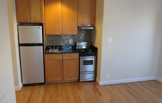 Studio, 1 bath, 458 sqft, $1,695, Unit H212