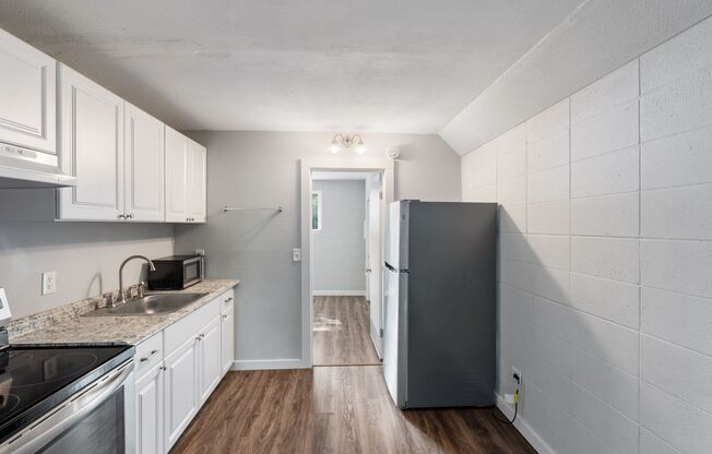 Raymond Apartments