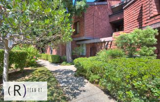 2 beds, 2 baths, $2,680