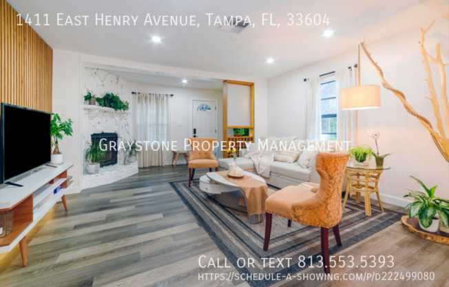 1411 E HENRY AVE