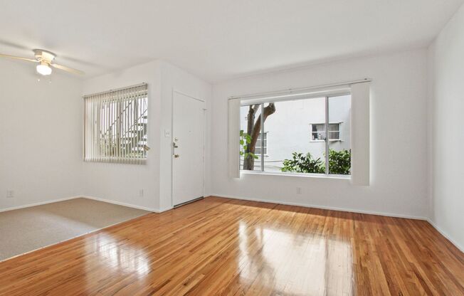 10910 Santa Monica Blvd - Prime Westwood location!