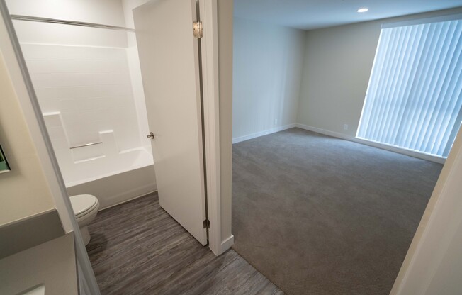 1 bed, 1 bath, 850 sqft, $2,498, Unit 304