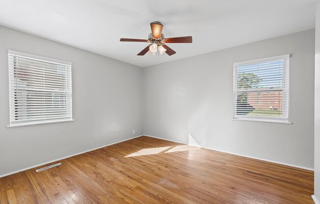 1 bed, 1 bath, 526 sqft, $995, Unit 4828 #3N