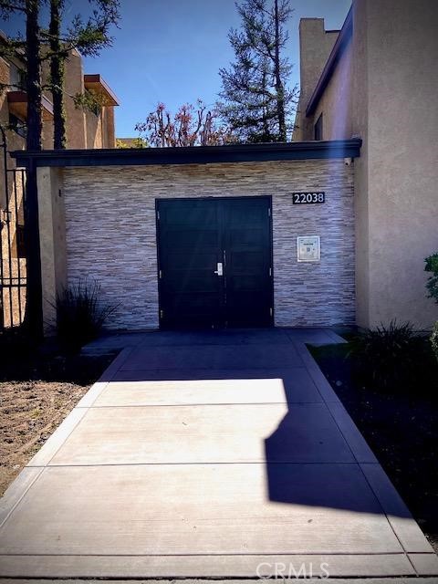 2 beds, 3 baths, 1,362 sqft, $3,300, Unit 108