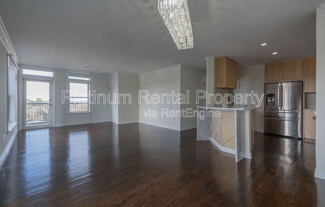 3334 Peachtree Rd NE