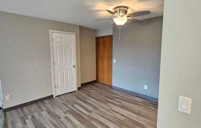 Apartments of Riverwood, LLC
