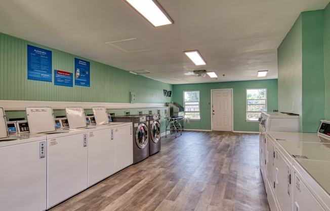 Laundry Room at The Everett Apartments , Roanoke, VA