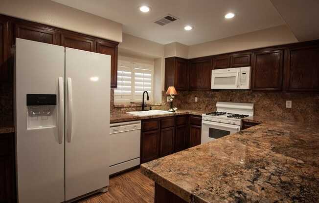 9309 SCENIC MTN LN
