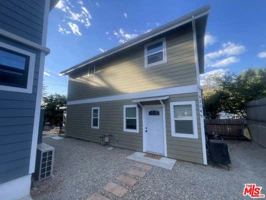 2 beds, 2 baths, 900 sqft, $3,200