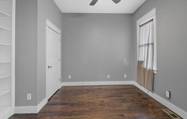 *HOT LISTING* Newly Renovated 3 Bedroom, 2.5 Bath w/ Bounus Room Home in Historic East Nashville!!