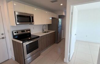 2 beds, 1 bath, 550 sqft, $1,995, Unit 821-205