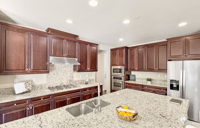 Stunning Home with Modern Comforts Spacious Rooms
