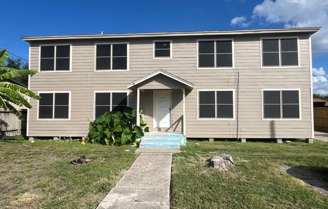 BILLS PAID! SOUTHSIDE APARTMENT