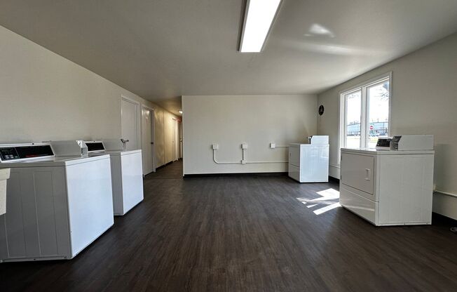 1 bed, 1 bath, $825, Unit Apt. 2