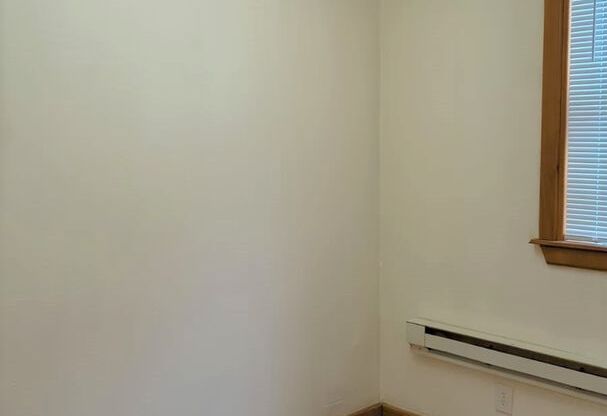 1 bed, 1 bath, 230 sqft, $625, Unit 223