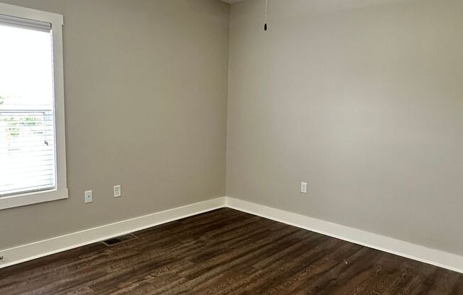 3 beds, 2.5 baths, 1,425 sqft, $1,880, Unit D101