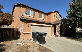 4 beds, 2.5 baths, $2,380