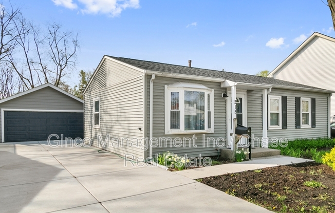 215 E MAXON LN