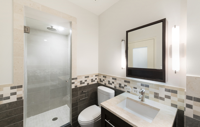 1 bed, 1 bath, 836 sqft, $7,250, Unit 15H